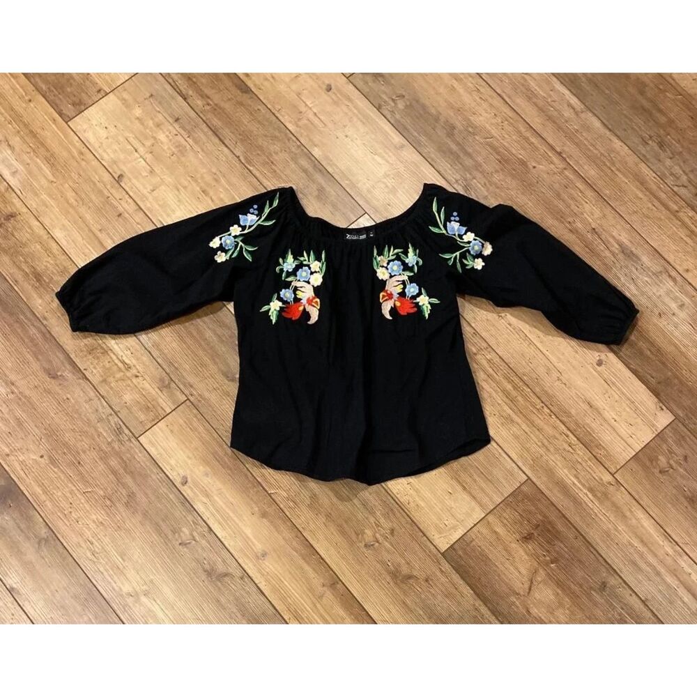 7th Avenue Design Studio New York & Company Black Embroidered Floral Top M